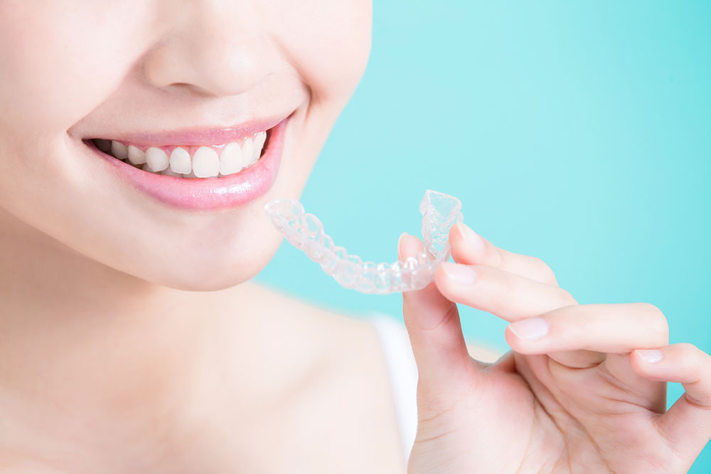 6 Advantages of Clear Aligners